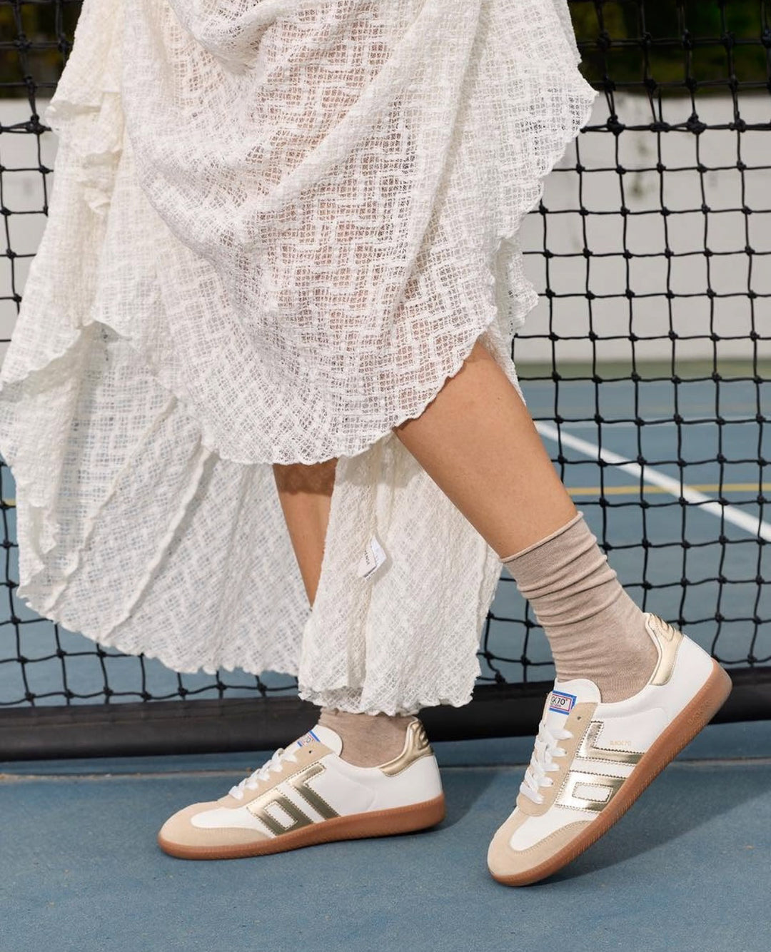 BACK 70 - CLOUD in BEIGE Sneakers
