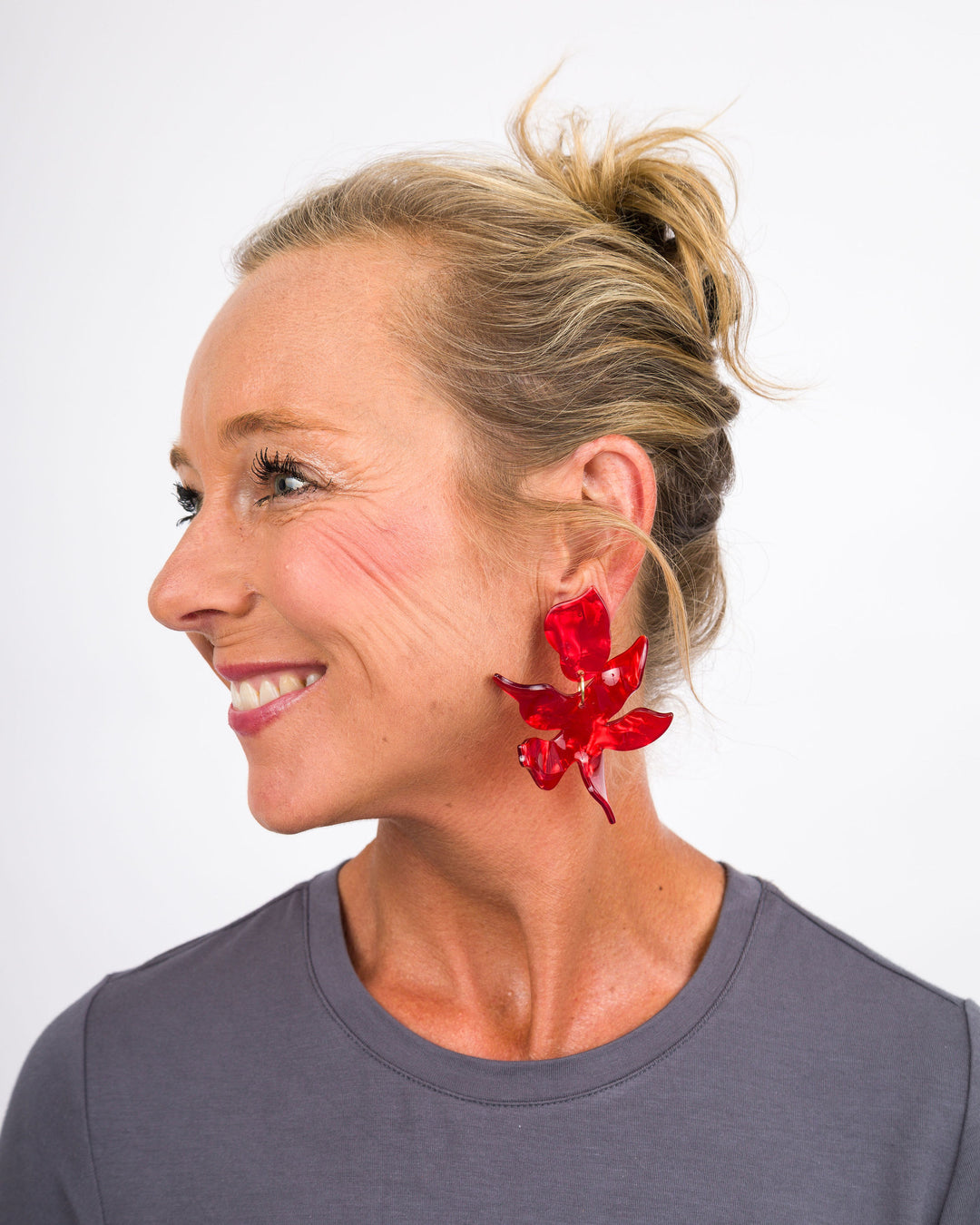 Linny Co - Flora Dove Pearlized Red