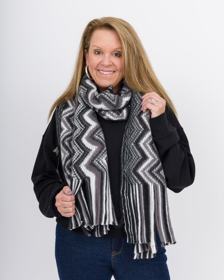 Fringe Scarf Black Chevron