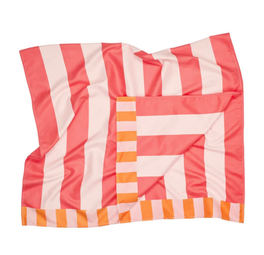 Quick Dry Towel - Raspberry Road Large