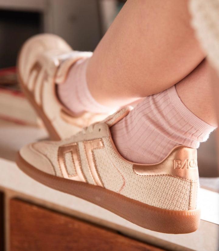 BACK 70 - IUTA 2512 in GOLD Sneakers