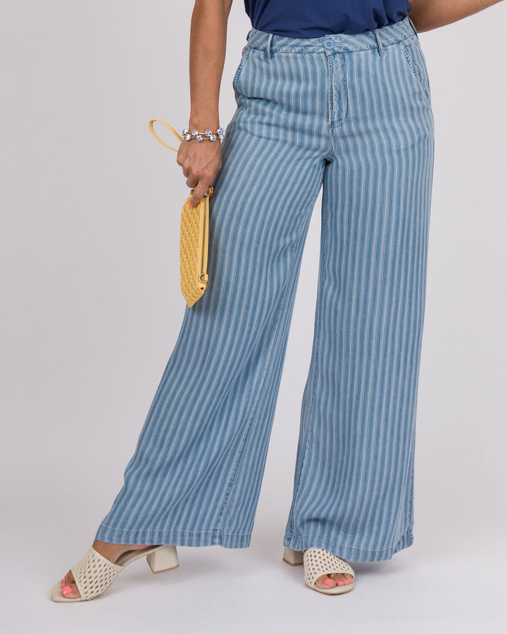 KUT from the Kloth Ryan Hi Rise - Blue Ribbon