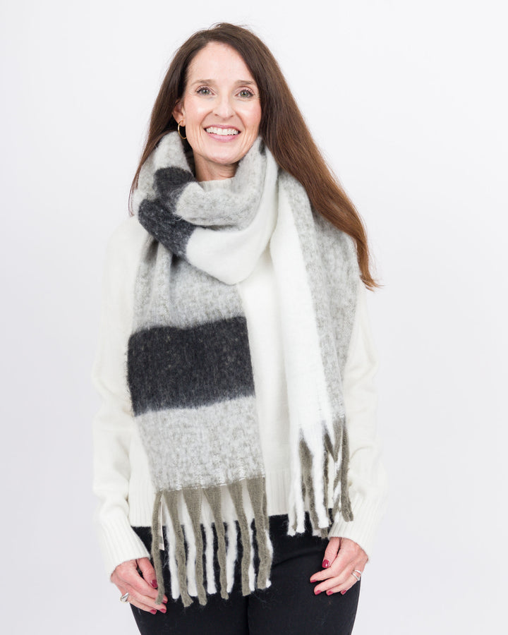 Mud Pie Checked Scarf- Grey