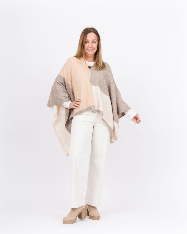 Everly Supersoft Button Front Poncho - Brown/Beige