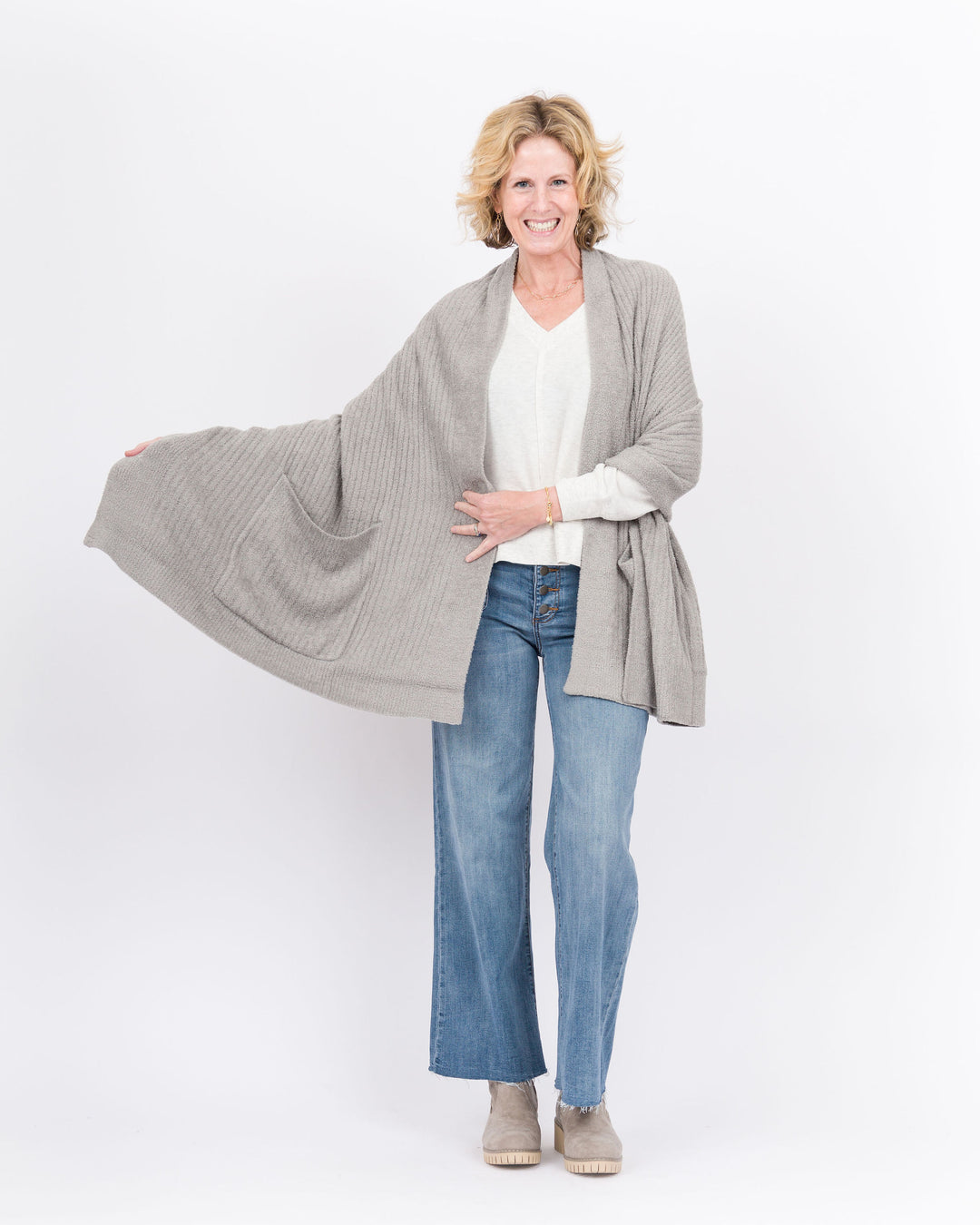 Barefoot Dreams Travel Shawl -Dove Gray