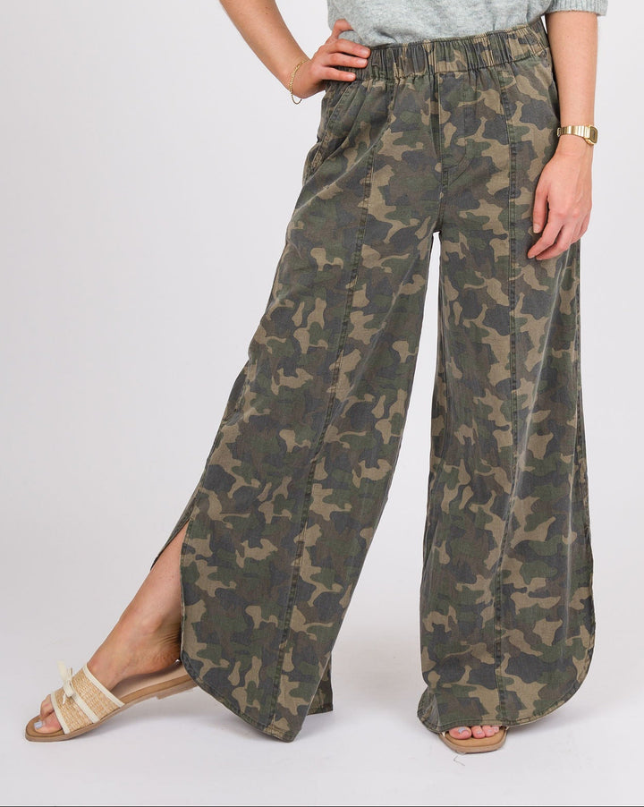 Tulip Camo Relaxed Fit Pants