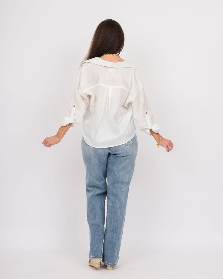 Caspian Top Off White