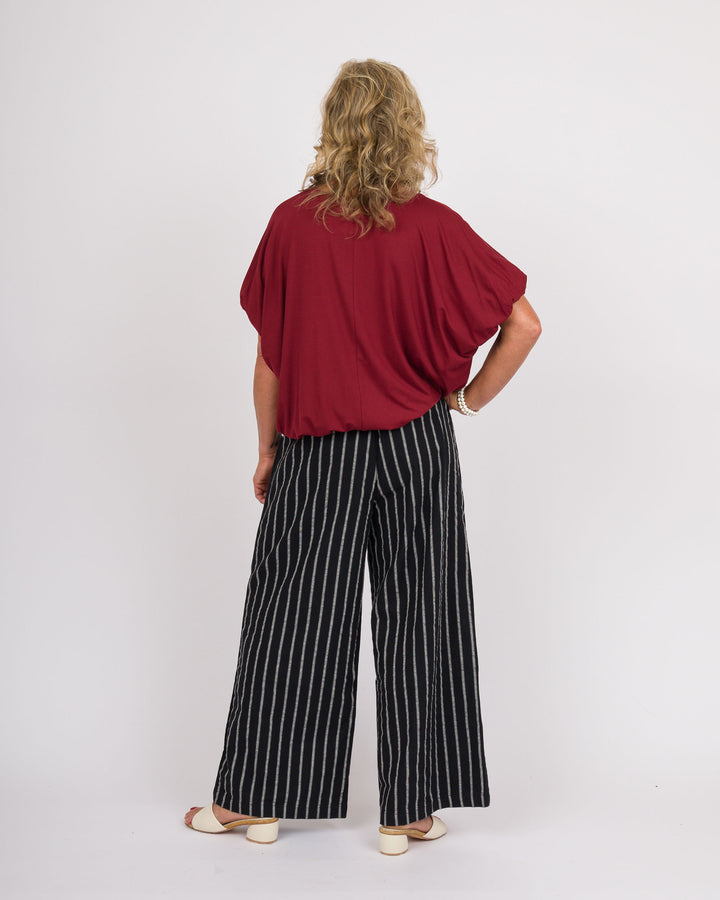 Wine Bamboo Bubble Sleeve Top