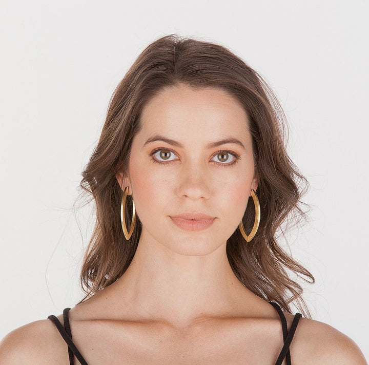Sheila Fajl Alba Hoops