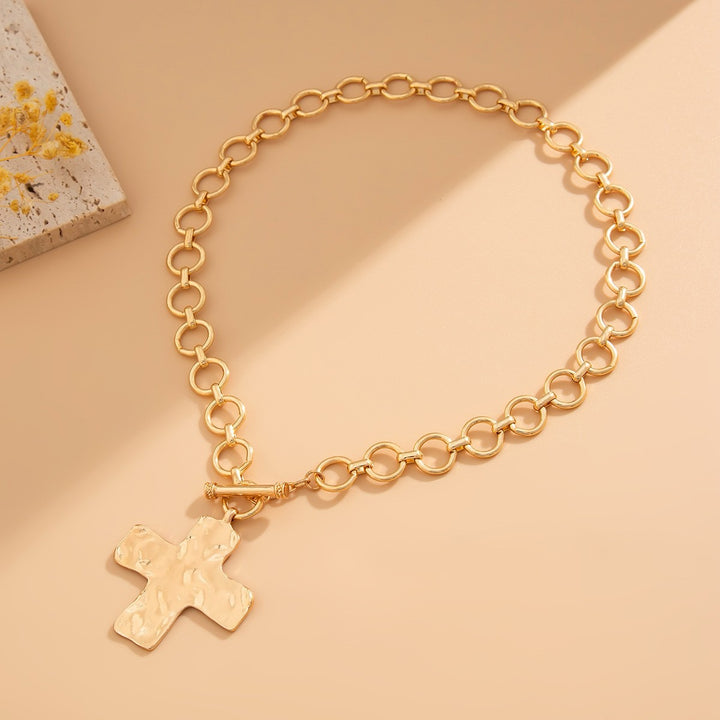 SM Cross Necklace Gold