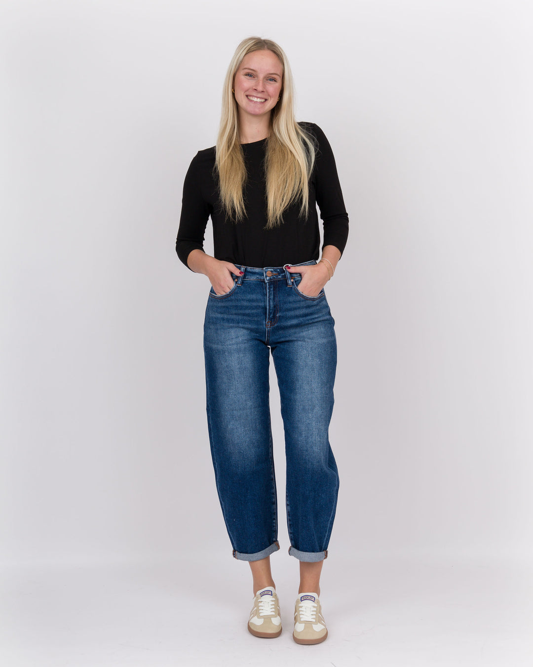 Risen Hi Rise Crop Mild Barrel Jeans Dark