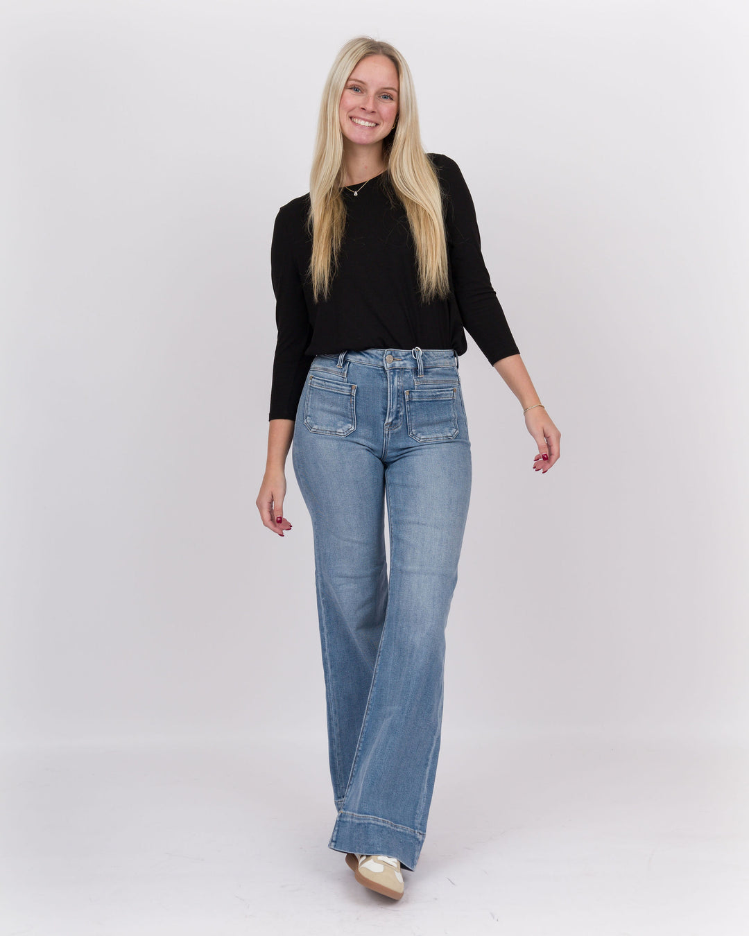 Risen High Rise Wide Flare Patch Pocket Jeans Medium