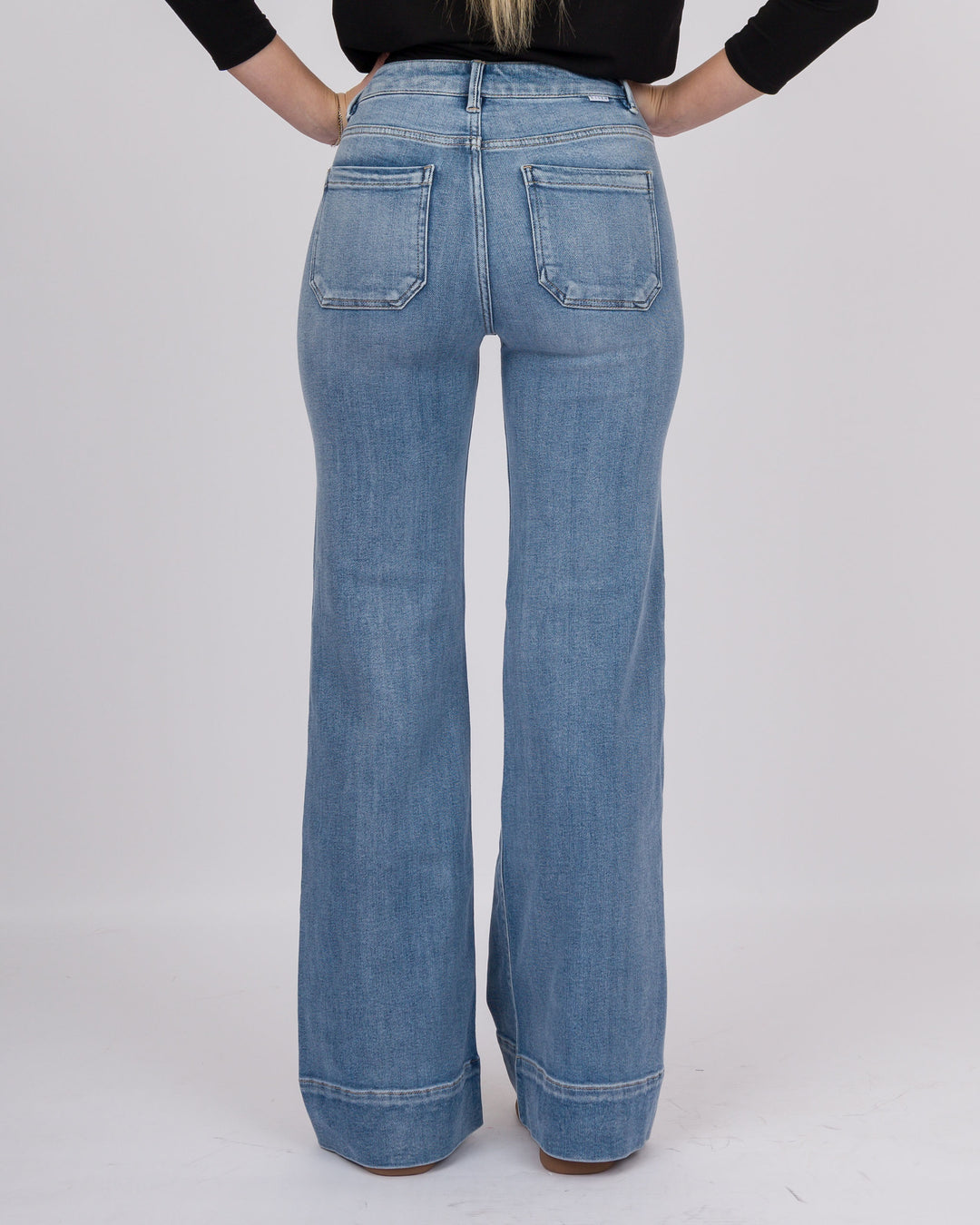 Risen High Rise Wide Flare Patch Pocket Jeans Medium