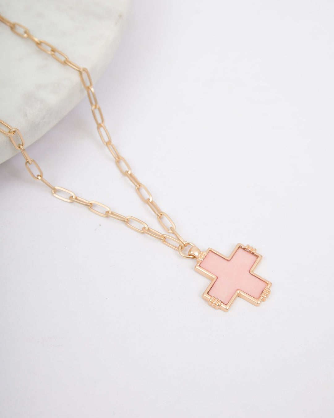 Shell Cross Paperclip Chain - Pink