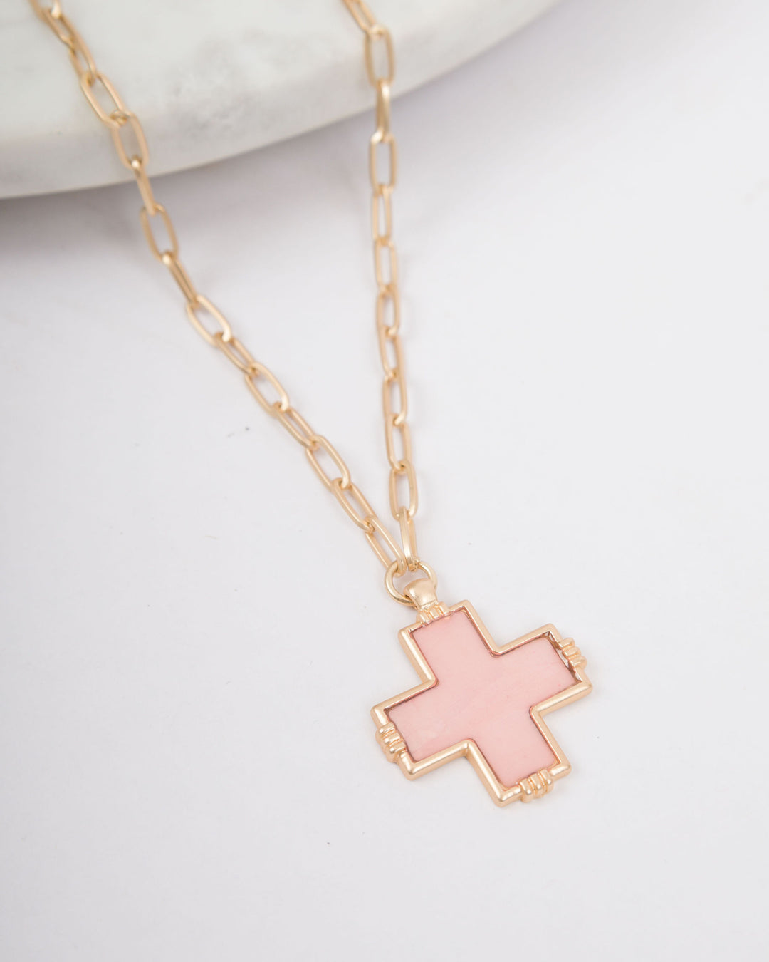 Shell Cross Paperclip Chain - Pink