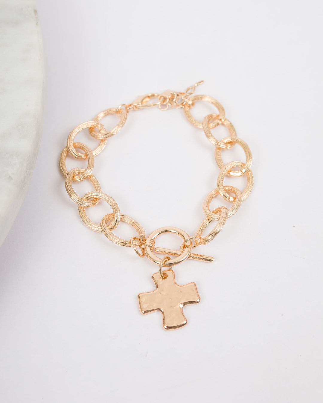 Textured Oval Chunky Bracelet with Cross - Gold