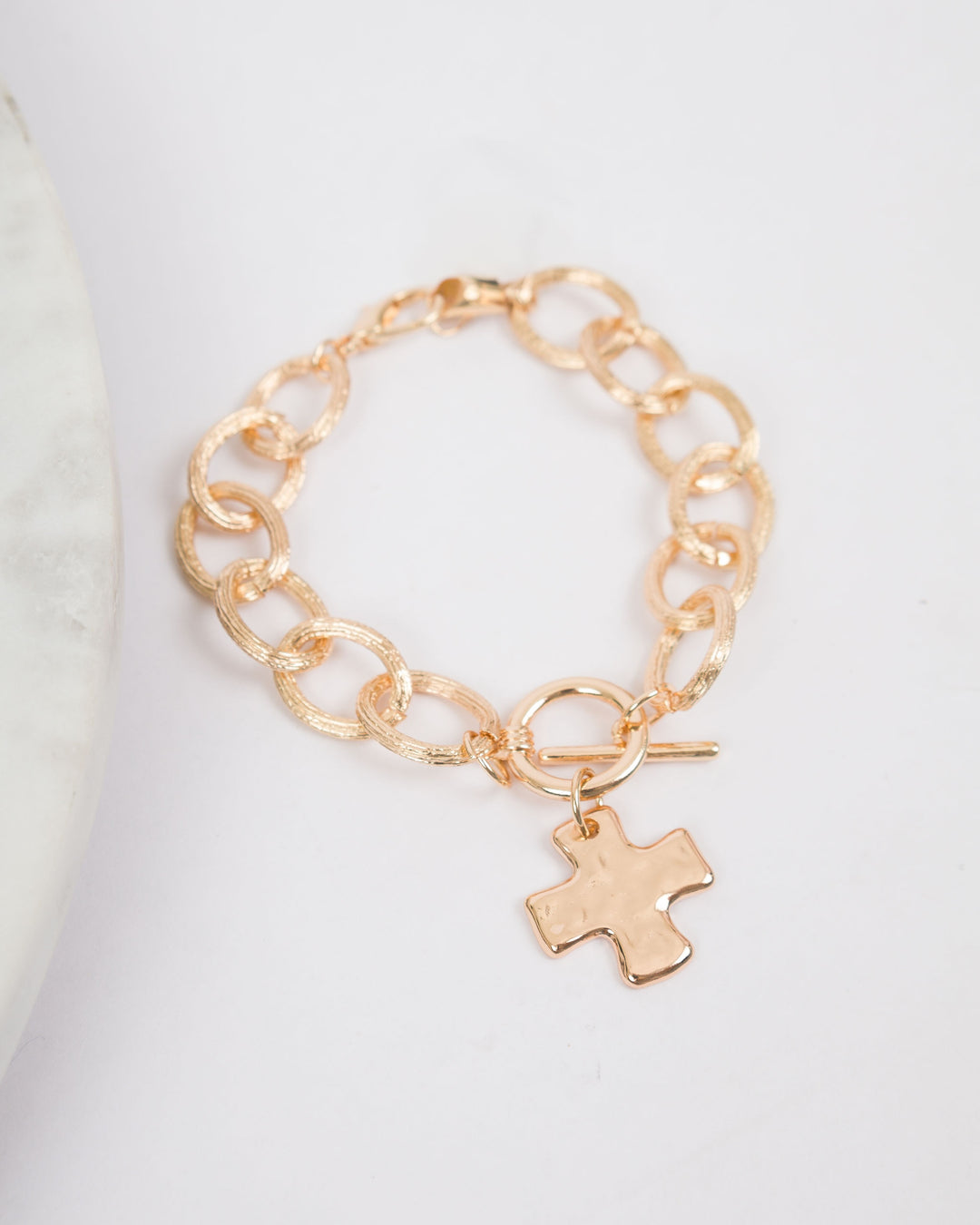 Textured Oval Chunky Bracelet with Cross - Gold