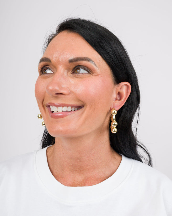 Sheila Fajl Augusta Hoops-Gold