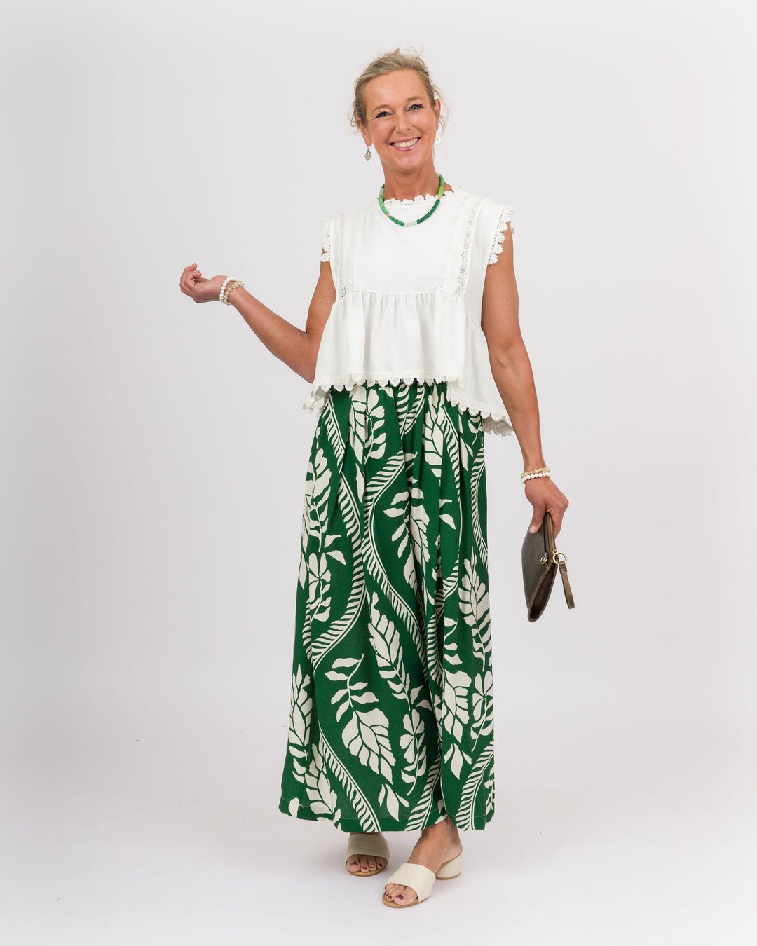 Soft Washed Lace Decorated Sleeveless Top - Off-White