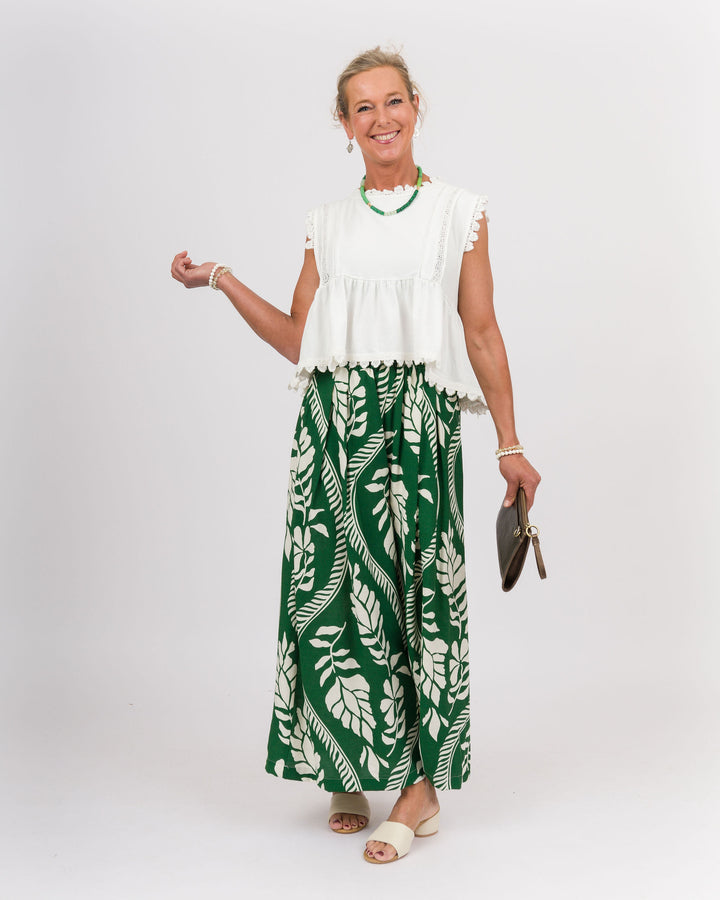 Soft Washed Lace Decorated Sleeveless Top - Off-White