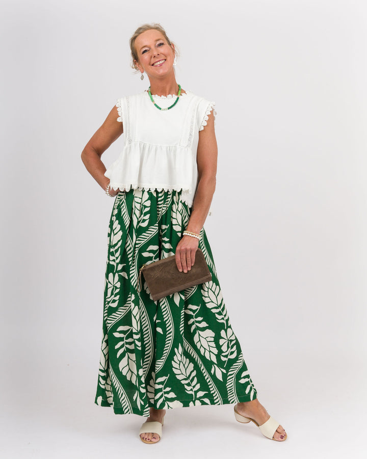 Soft Washed Lace Decorated Sleeveless Top - Off-White