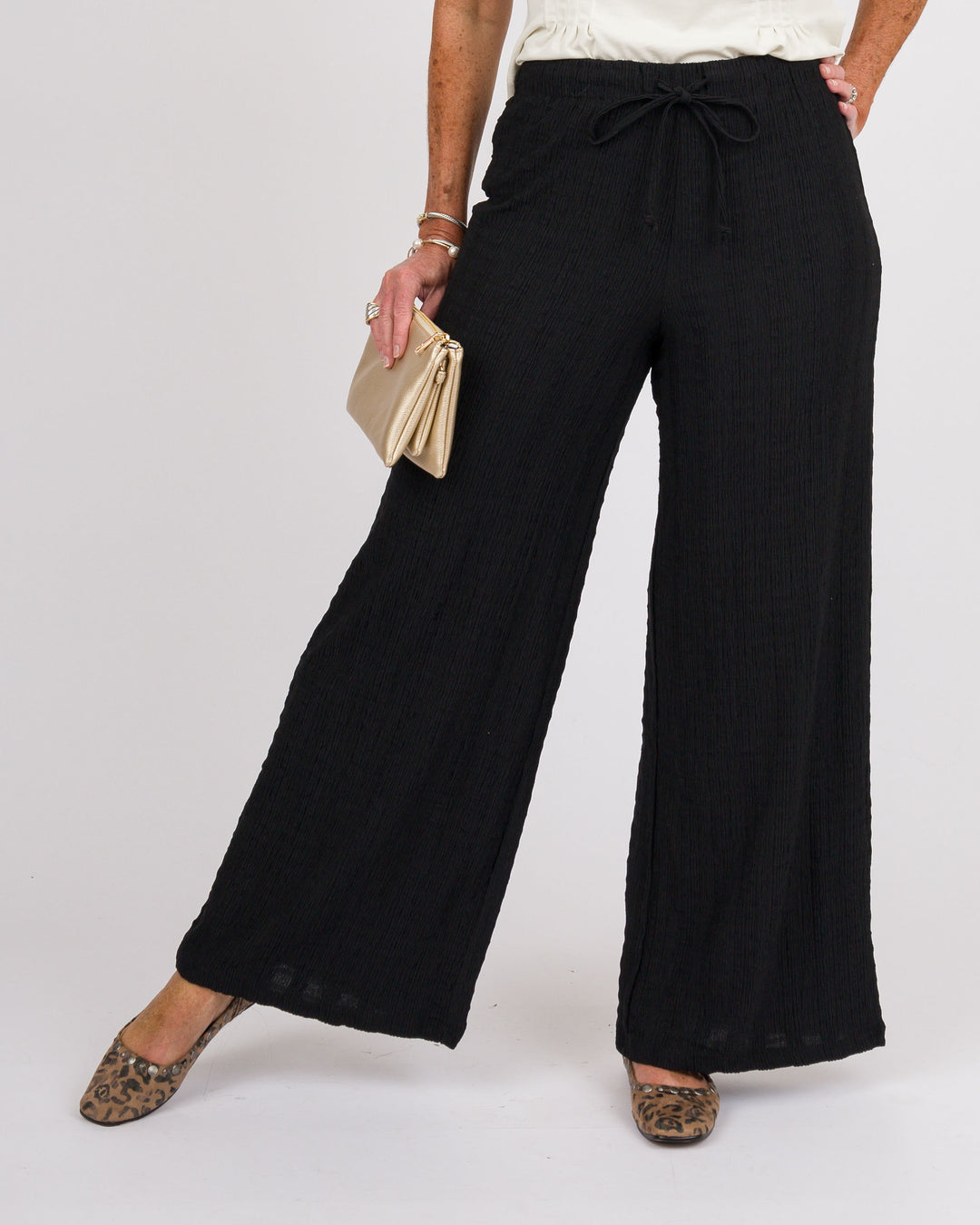 Ana Crinkled Pants - Black