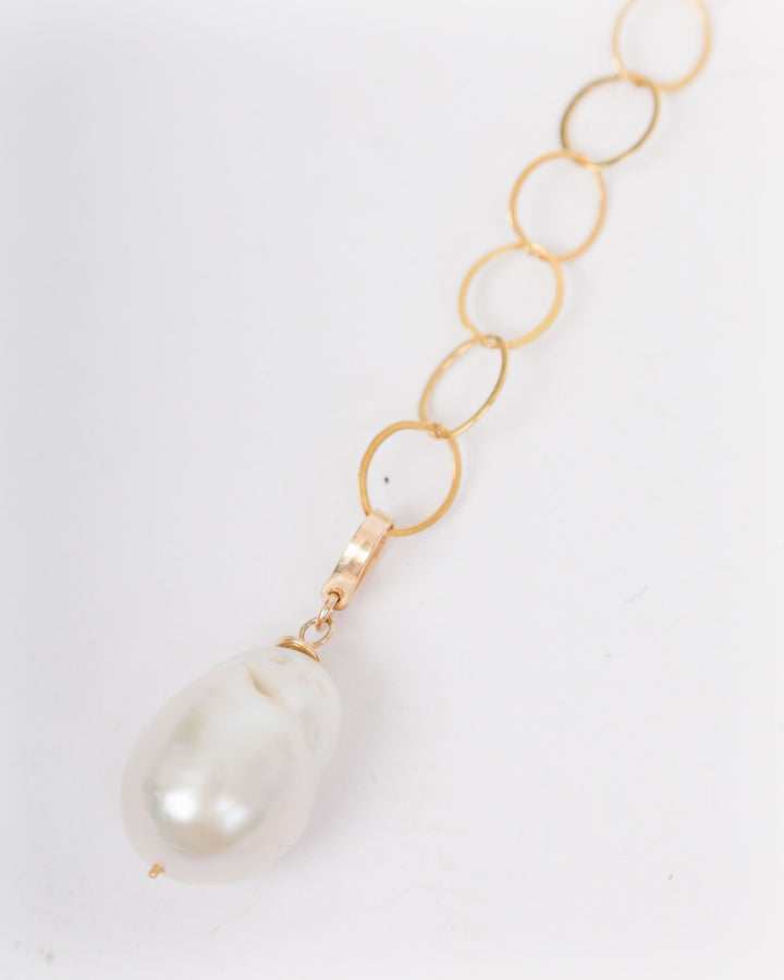 J.Mills Extra Large Baroque Pearl Oval Chain Necklace