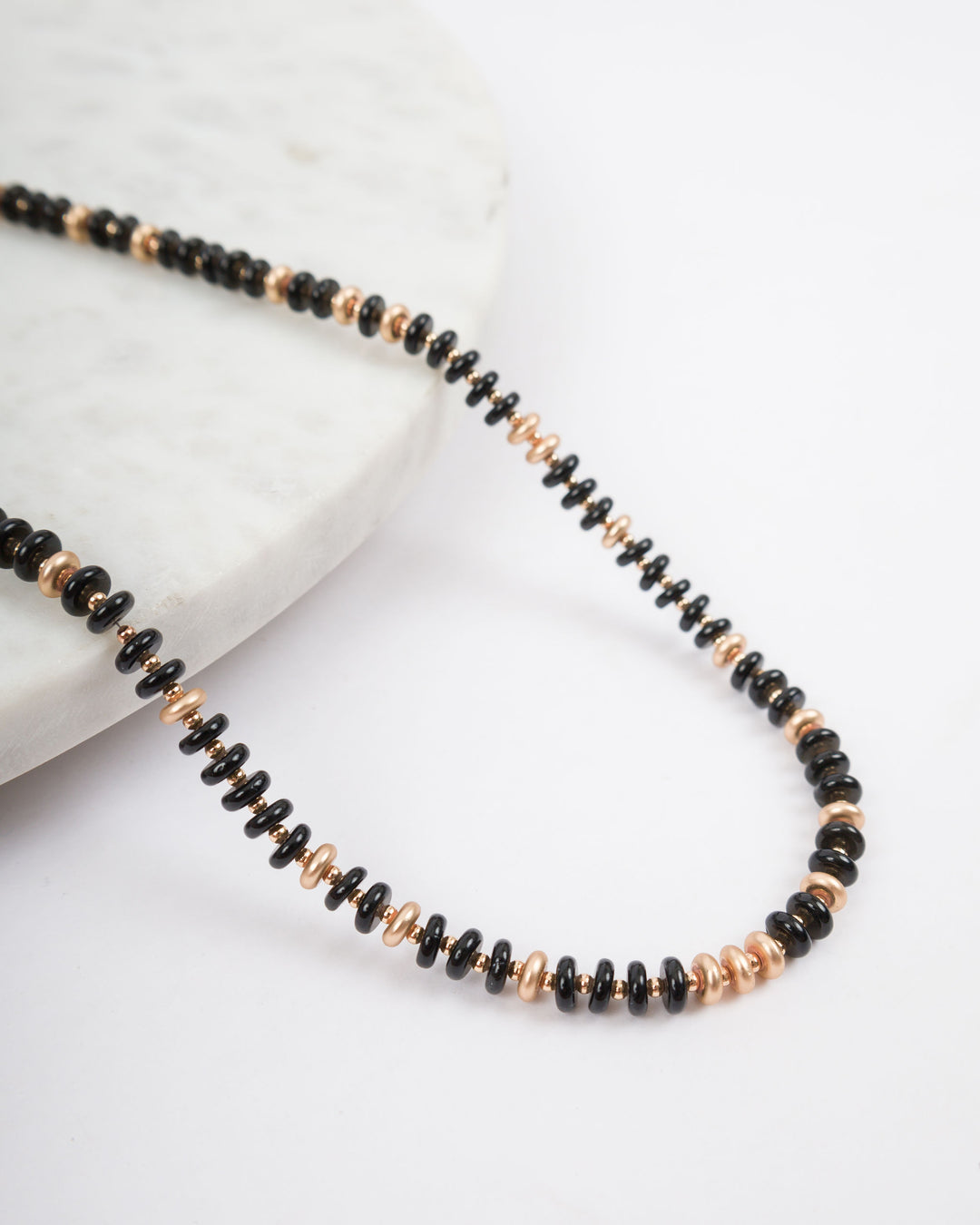 Small Beaded Necklace - Black