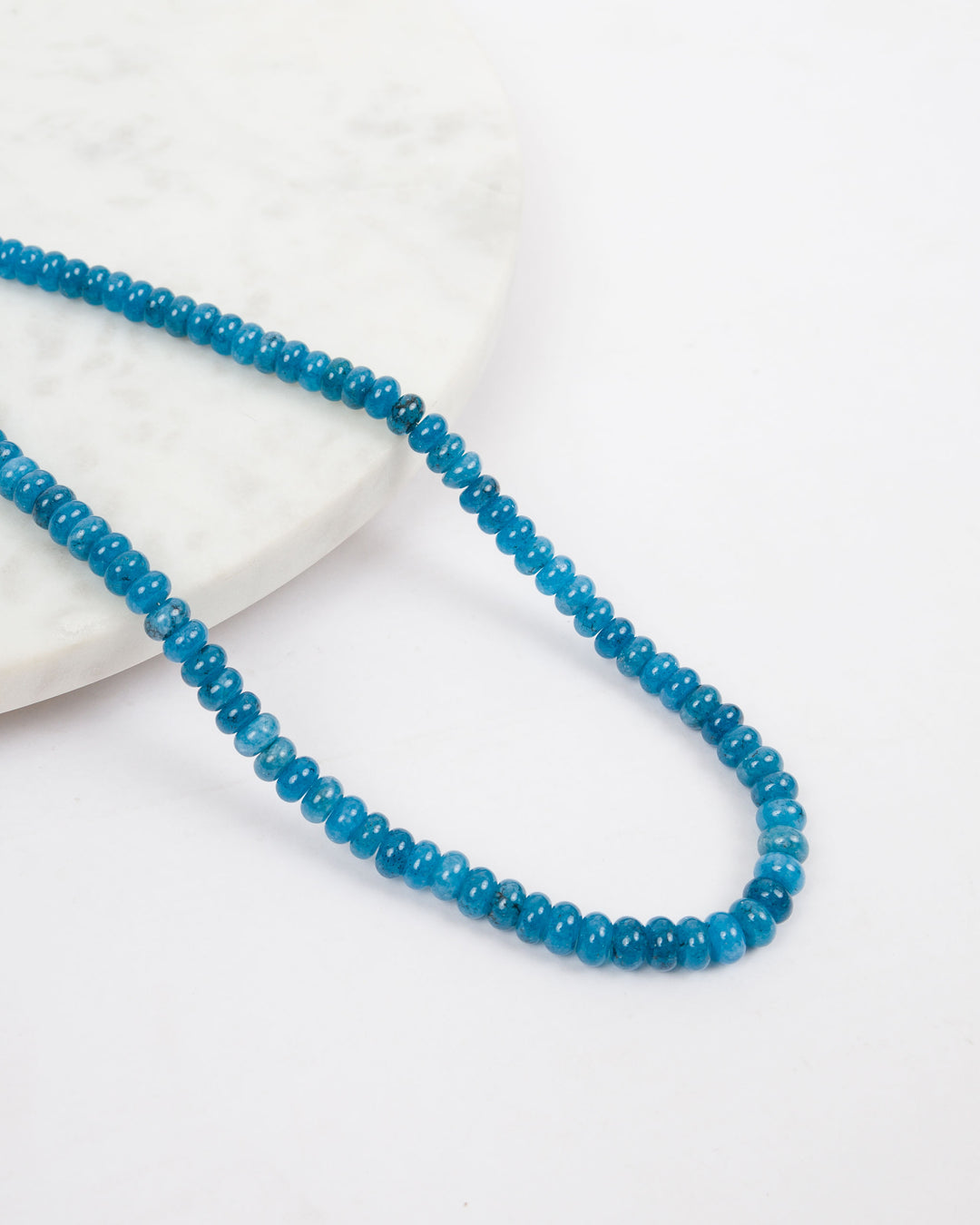 Timeless Clasp Beaded Necklace - Blue