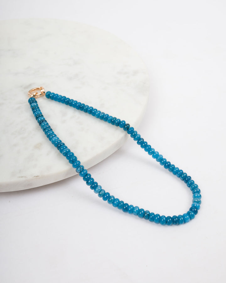 Timeless Clasp Beaded Necklace - Blue