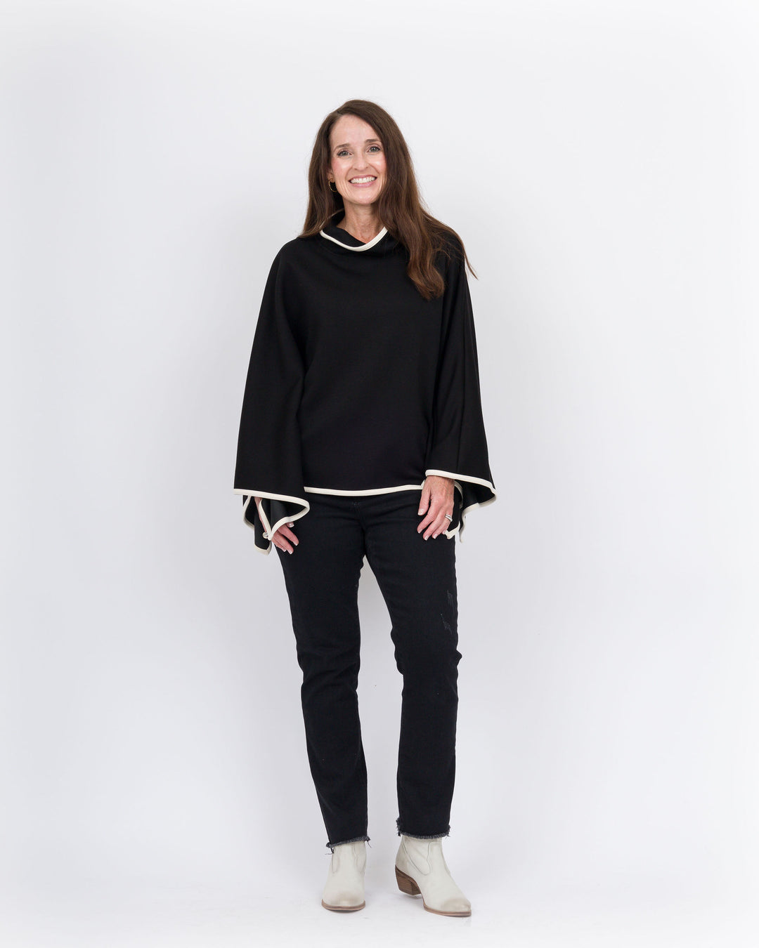 Piping Hot Poncho Top-Black