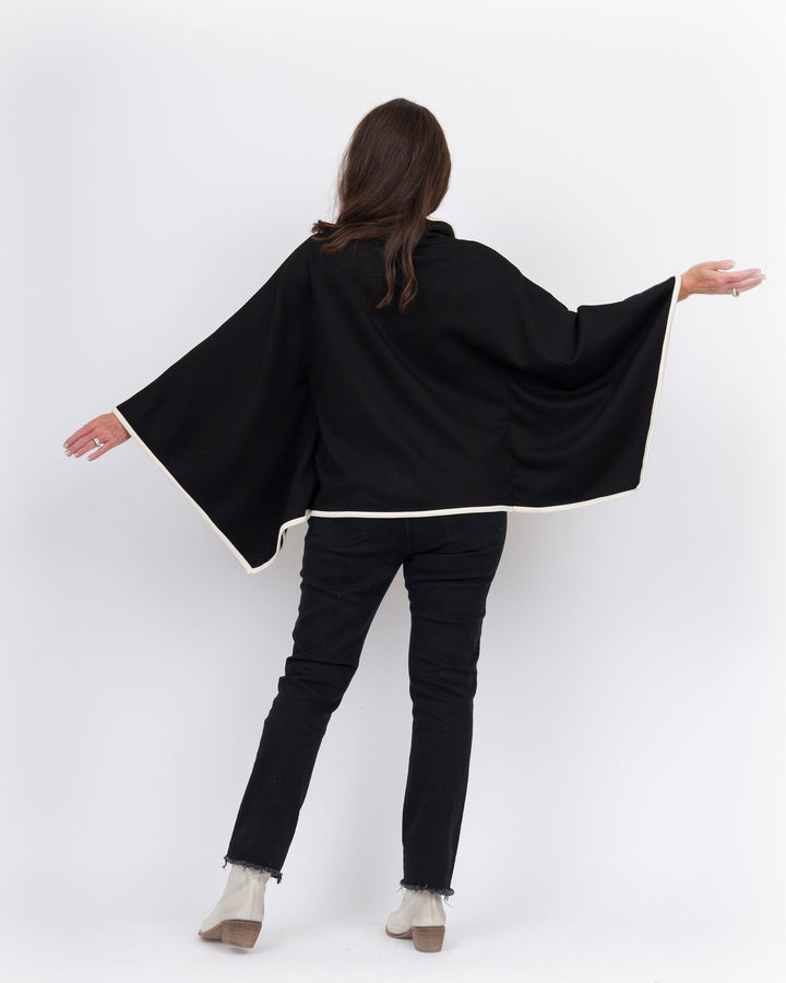 Piping Hot Poncho Top-Black