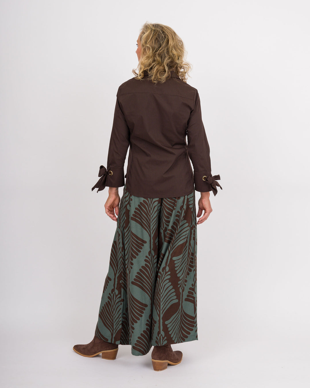 Corrie Leaf Print Pants - Brown