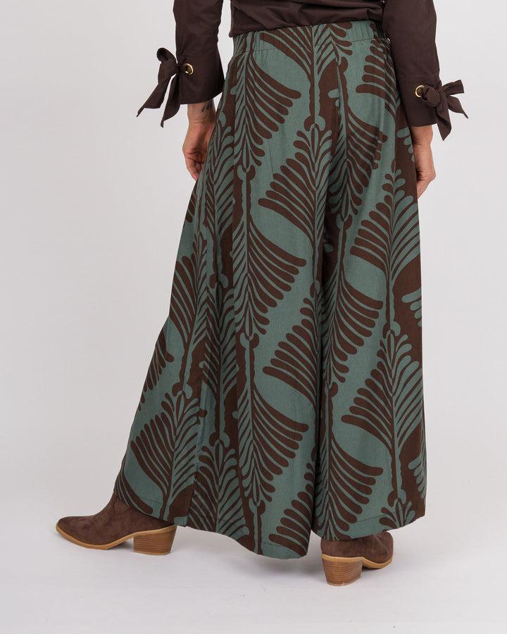Corrie Leaf Print Pants - Brown