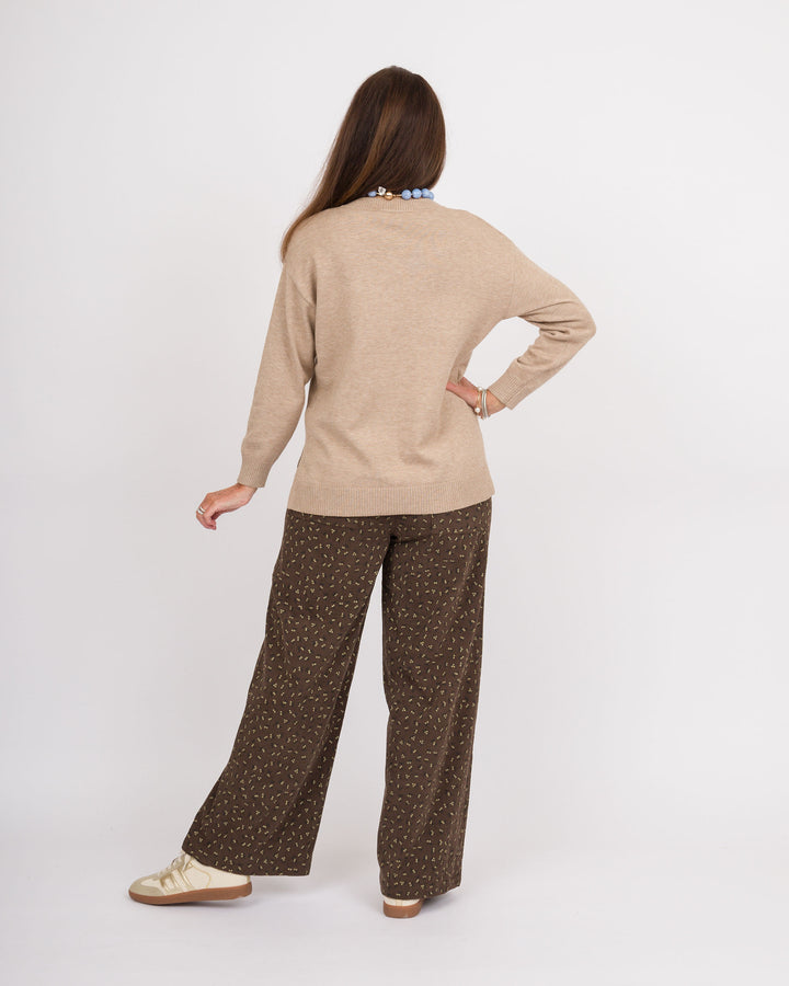 Heart of Pine Jalissa Ribbed V-Neck Sweater - Oatmeal