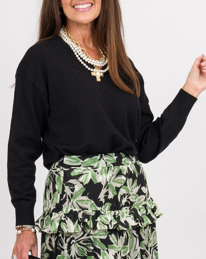 Heart of Pine Jalissa Ribbed V-Neck Sweater - Black