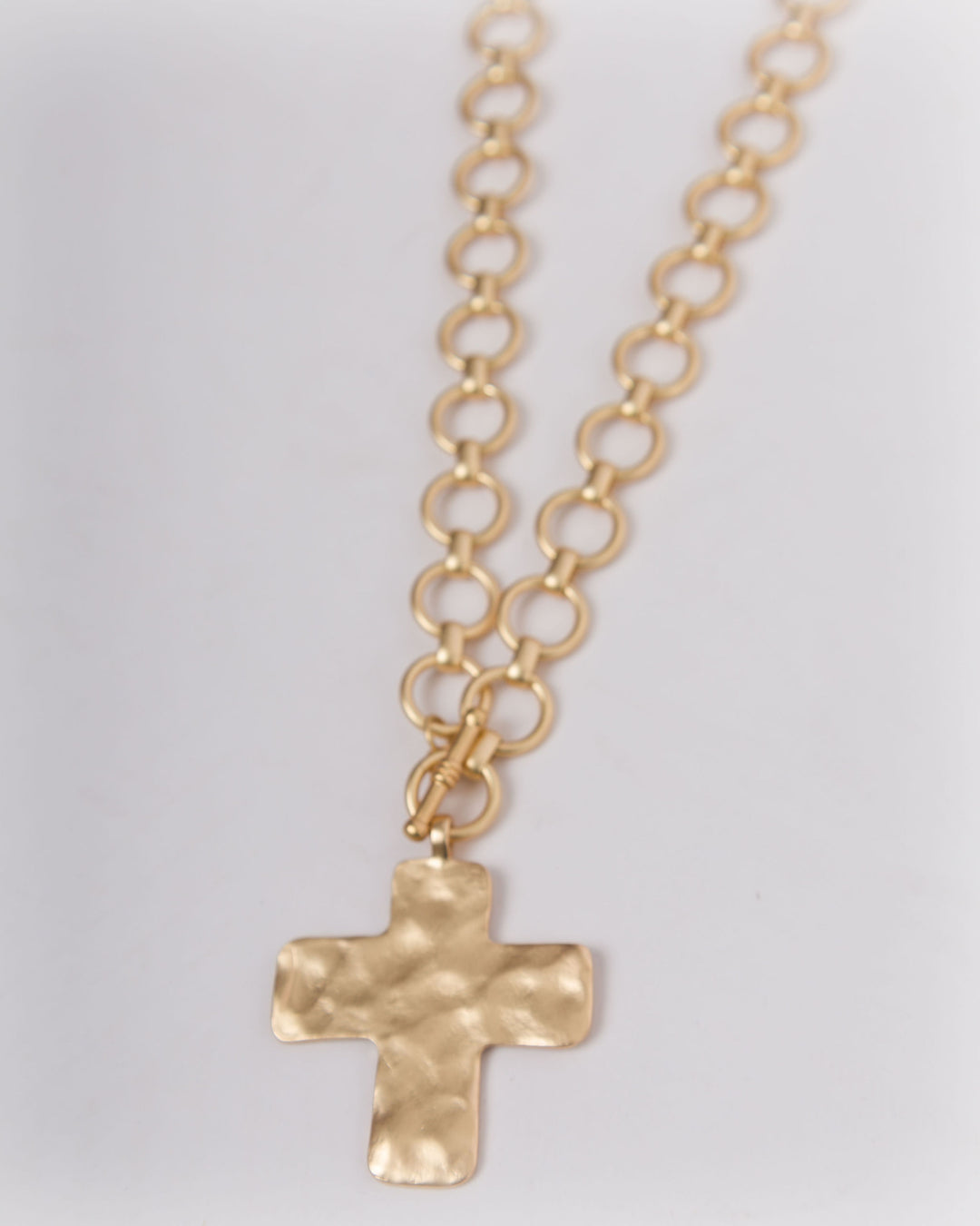 SM Cross Necklace Gold