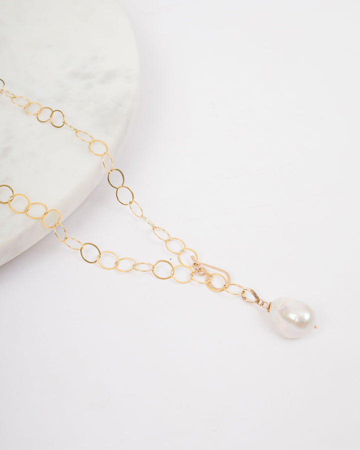 J.Mills Studio Extra Large Baroque Pearl Oval Chain Necklace