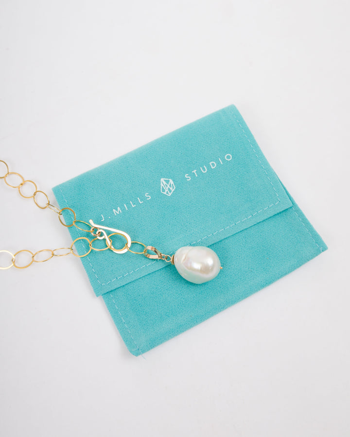 J.Mills Studio Extra Large Baroque Pearl Oval Chain Necklace
