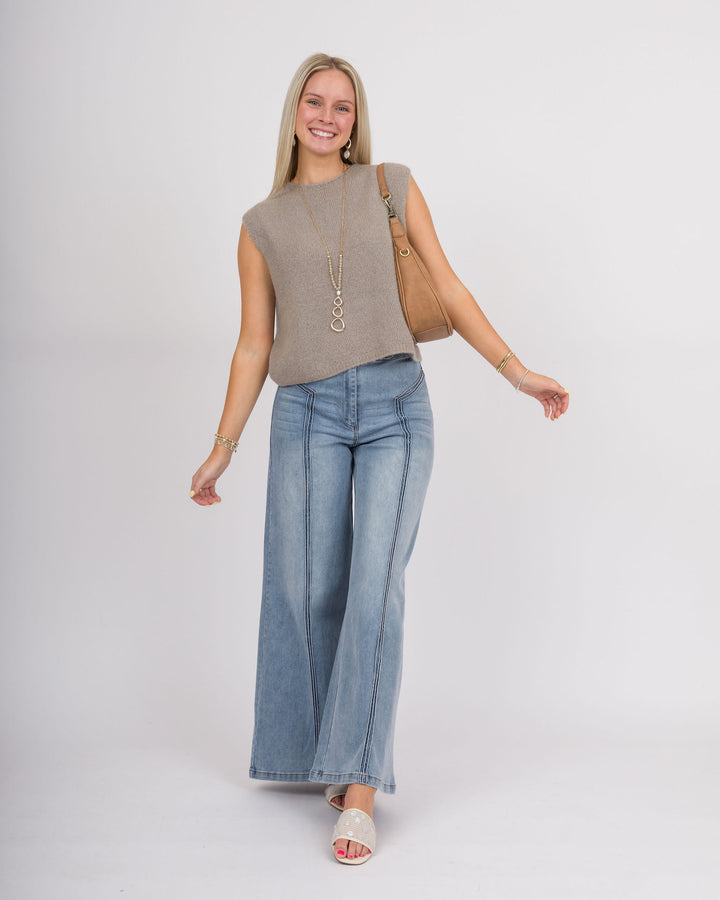 Christina Vest - Taupe