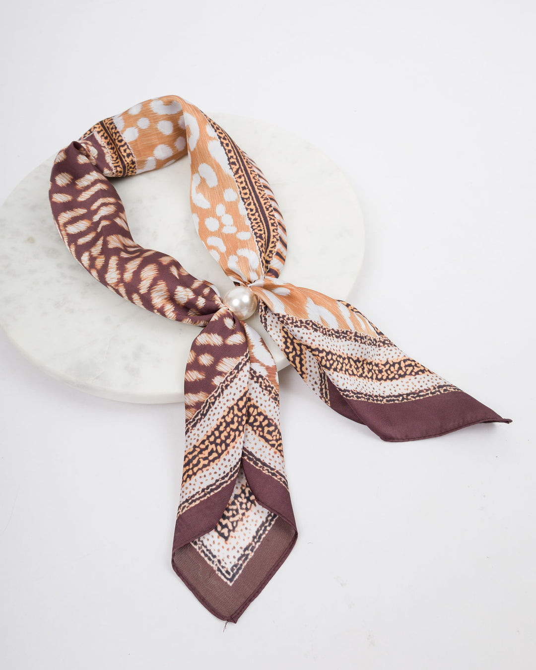 Magnetic Pearl Scarf - Brown