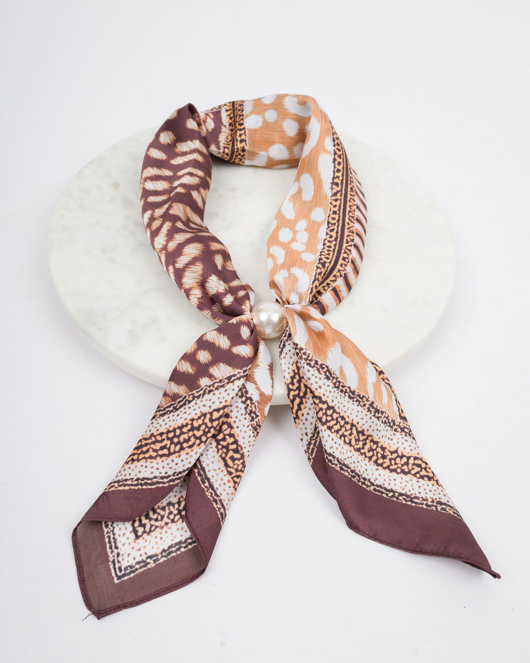 Magnetic Pearl Scarf - Brown