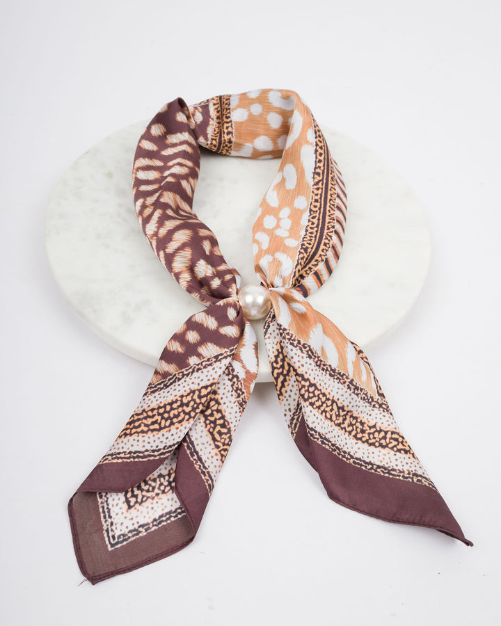 Magnetic Pearl Scarf - Brown