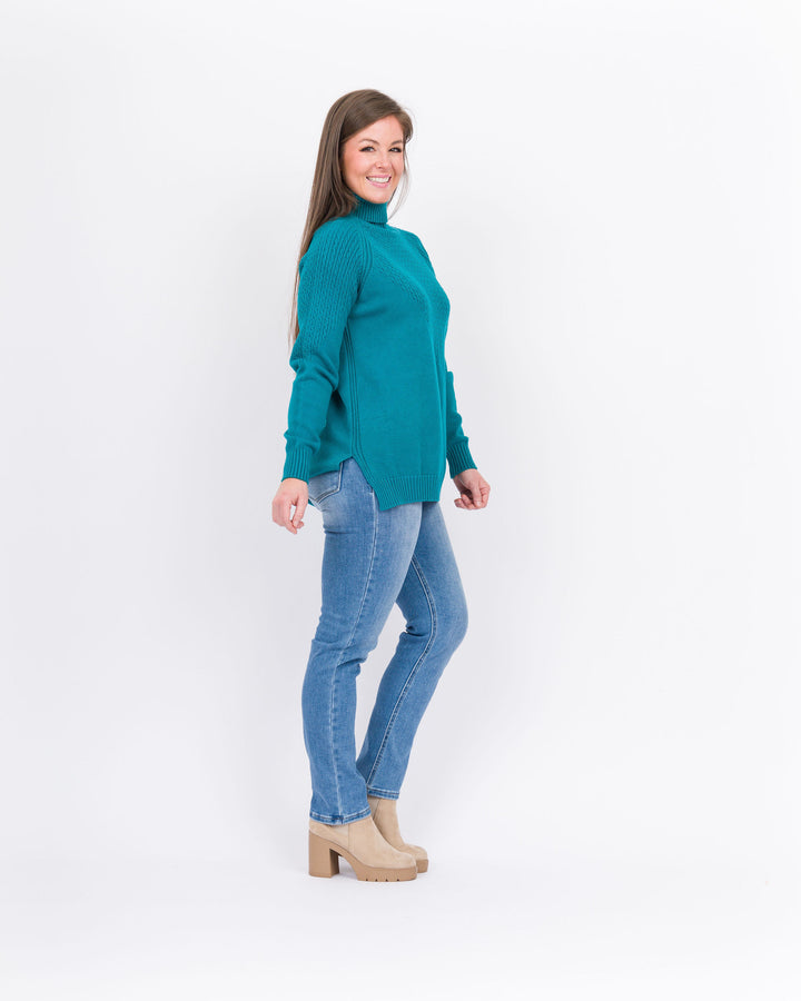 Dafne Cable Sweater