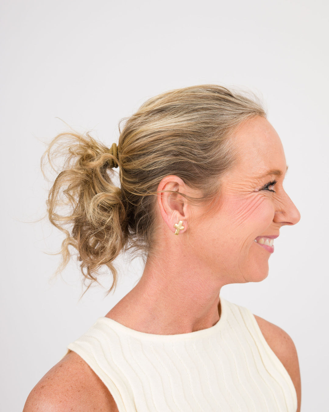 Susan Shaw Small Cross Stud Earrings