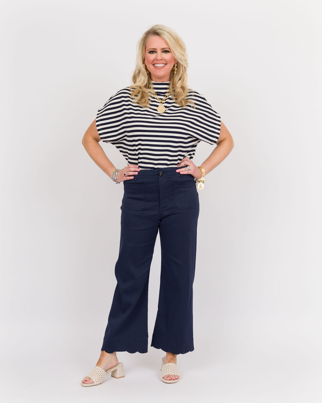Scallop Hem Pants - Navy
