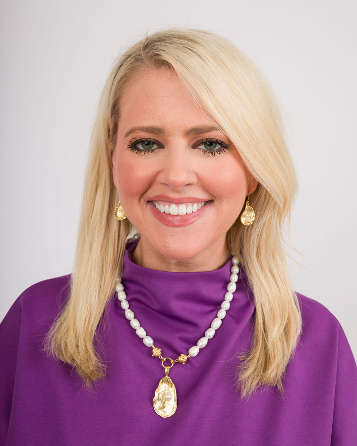 Susan Shaw Oyster Pearl Earrings - Gold