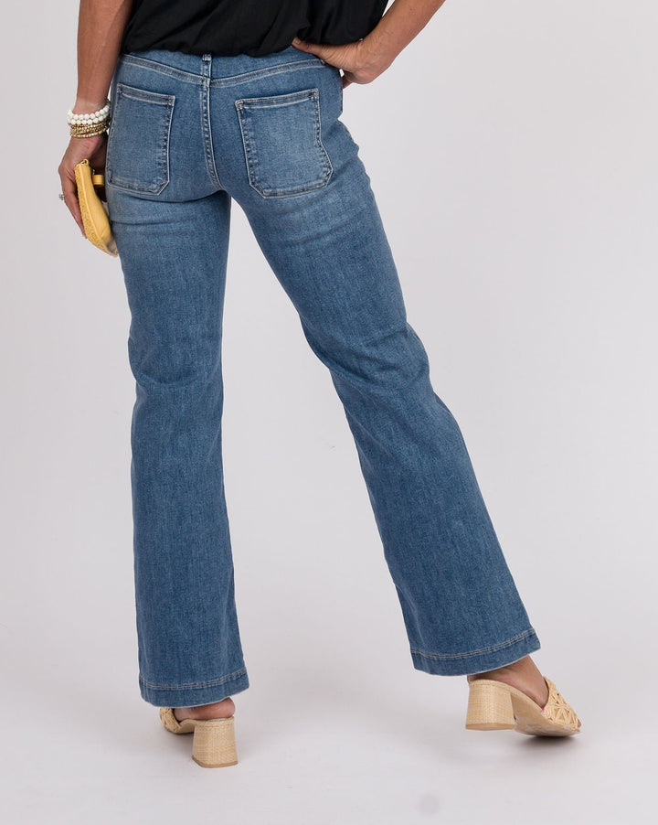 Mini Patch Pocket Flare Jean