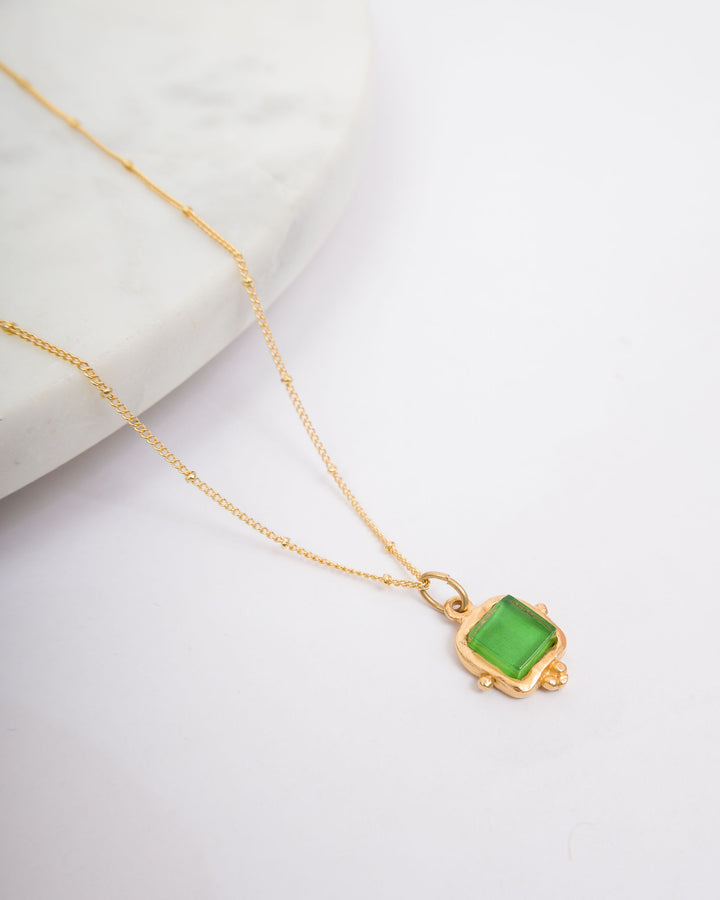Susan Shaw Charlotte Dainty Green Necklace