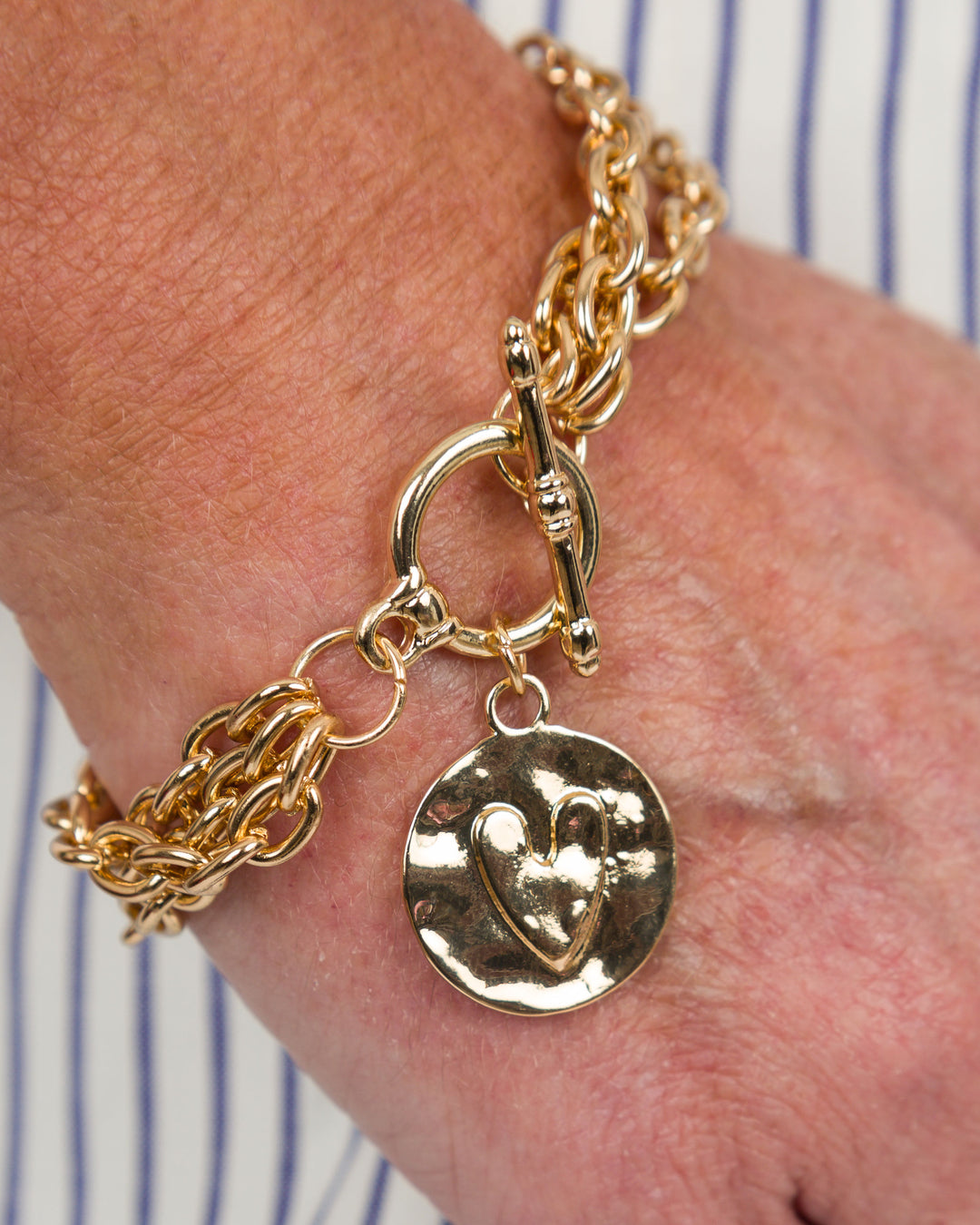 Gold Toggle Chain Heart Bracelet
